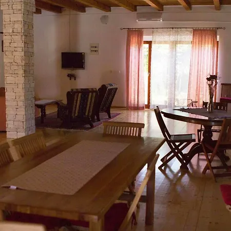 Tatil Evi Holiday Krka Waterfalls