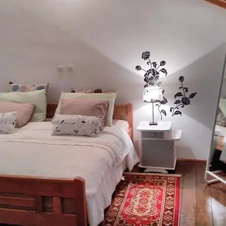 Casa de Férias Krka Waterfalls Lozovac