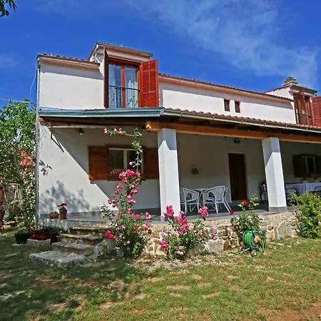 Casa de Férias Krka Waterfalls *