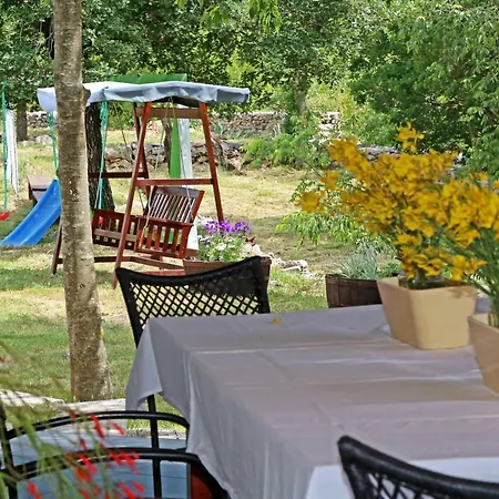 Krka Waterfalls Casa de Férias Lozovac