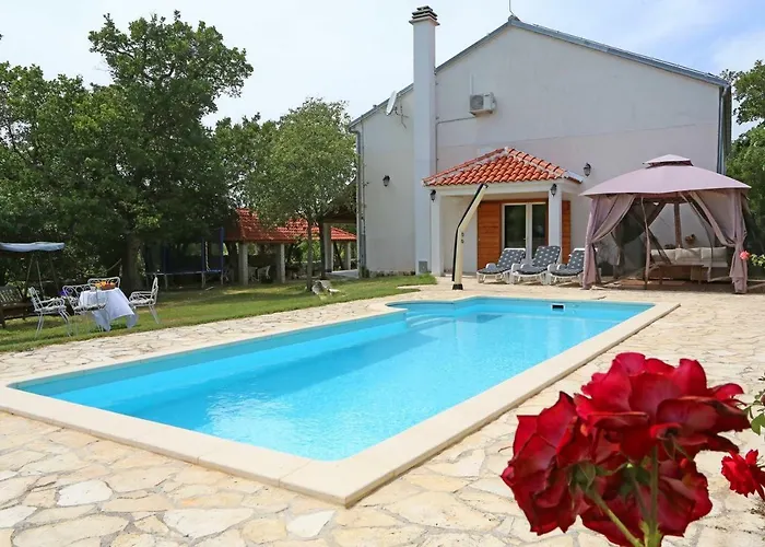 Krka Waterfalls Casa vacanze Lozovac